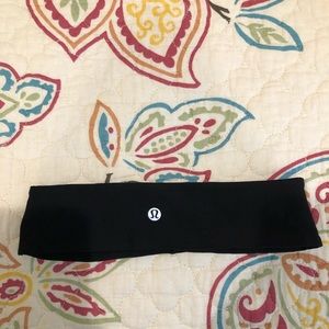 Lulu lemon headband